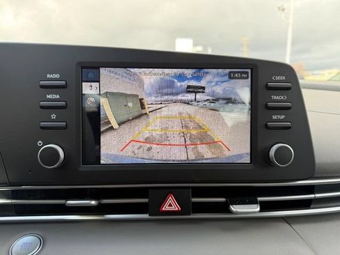 New 2026 Hyundai Elantra Hybrid FWD image 19