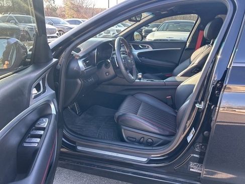 Used 2023 Genesis G70 2.0T w/ Sport Prestige Package image 9
