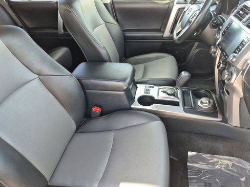 Used 2024 Toyota 4Runner SR5 Premium image 15