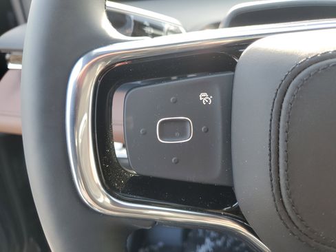 New 2026 Lincoln Nautilus Reserve w/ Jet Appearance Package image 17