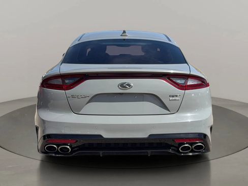 Used 2018 Kia Stinger GT2 AWD/4WD image 4