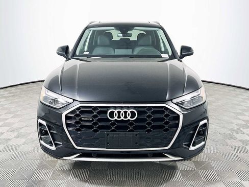 Certified 2023 Audi Q5 2.0T Premium w/ Convenience Package image 2