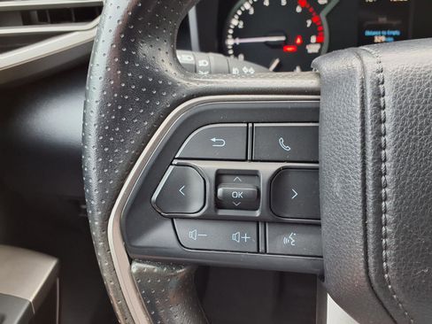 Used 2025 Toyota Tundra SR5 AWD/4WD image 15