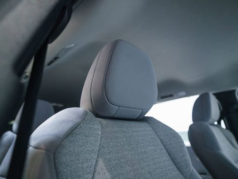 Certified 2026 Toyota Sienna LE FWD image 16