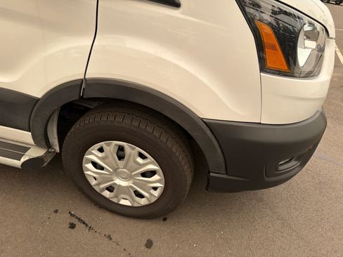 Used 2025 Ford Transit 250 Low Roof w/ Exterior Upgrade Package RWD image 12