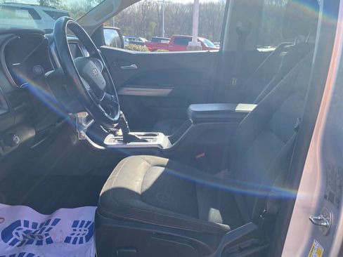 Used 2020 Chevrolet Colorado LT image 5