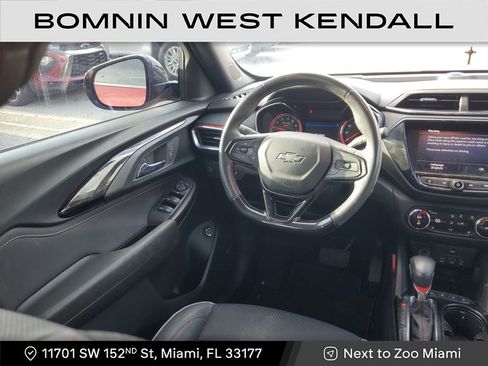 Used 2022 Chevrolet TrailBlazer RS w/ Sun and Liftgate Package image 16
