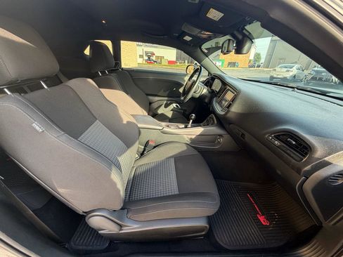 Used 2021 Dodge Challenger R/T Scat Pack w/ T/A Package RWD image 11