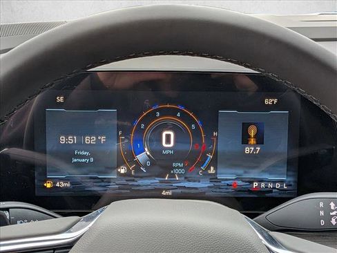 New 2026 Chevrolet Suburban LS image 10