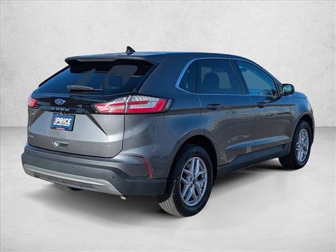 Used 2023 Ford Edge SEL image 5