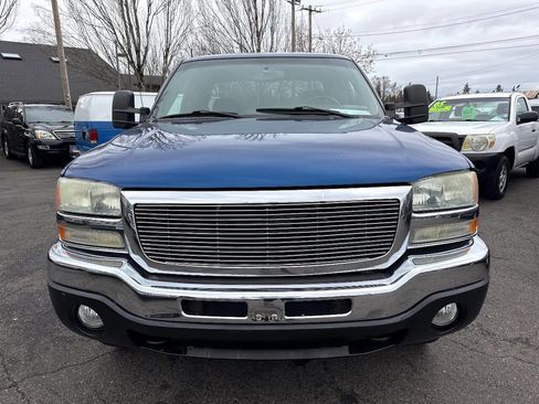 Used 2004 GMC Sierra 1500 SLE w/ Light Duty Power Package image 4