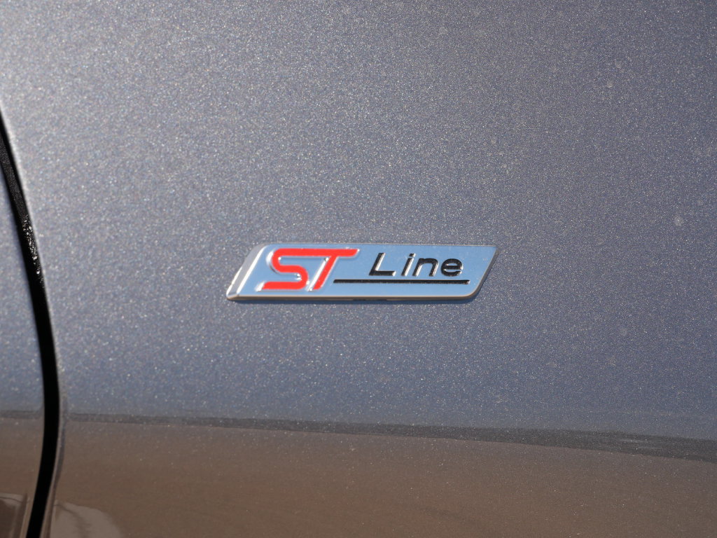 New 2026 Ford Explorer ST-Line AWD/4WD image 8