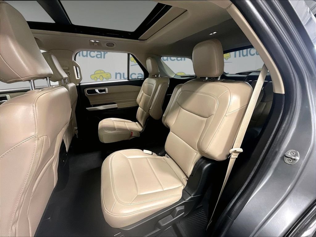 Used 2023 Ford Explorer XLT w/ Equipment Group 202A AWD/4WD image 15