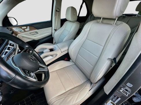 Certified 2023 Mercedes-Benz GLE 350 4MATIC w/ Premium Package image 5