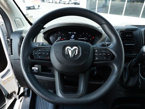 Used 2024 RAM ProMaster 2500 w/ Convenience Group FWD image 12
