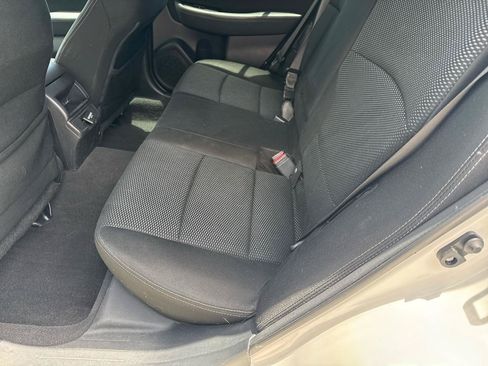 Used 2018 Subaru Outback 2.5i Premium AWD/4WD image 46