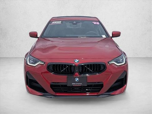Used 2025 BMW 230i Coupe w/ M Sport Package RWD image 2
