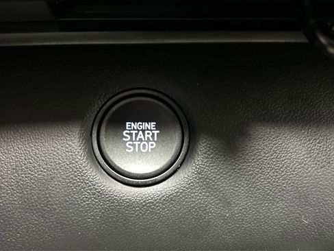 Certified 2025 Hyundai Elantra Sport FWD image 14