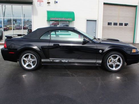 Used 2004 Ford Mustang GT image 5