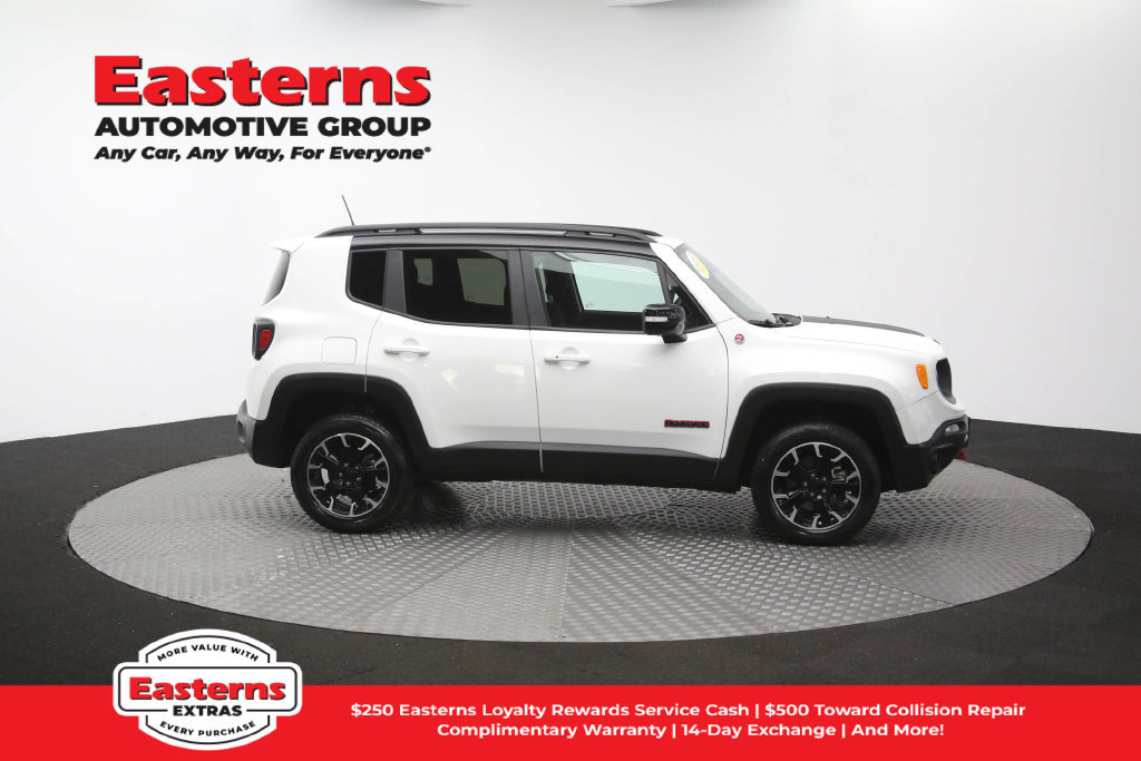 Used 2023 Jeep Renegade Trailhawk AWD/4WD image 47