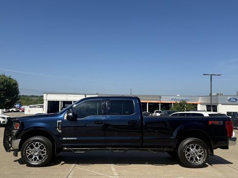 Used 2022 Ford F250 Lariat AWD/4WD image 3