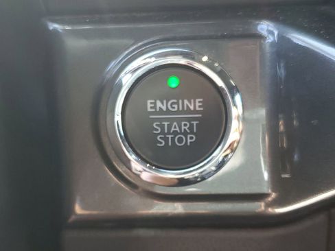 Used 2023 Ford F150 XLT w/ Equipment Group 302A High AWD/4WD image 31