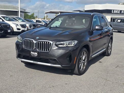 Used 2024 BMW X3 sDrive30i w/ Convenience Package RWD image 2