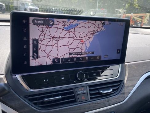 New 2025 Nissan Altima 2.5 SL image 3