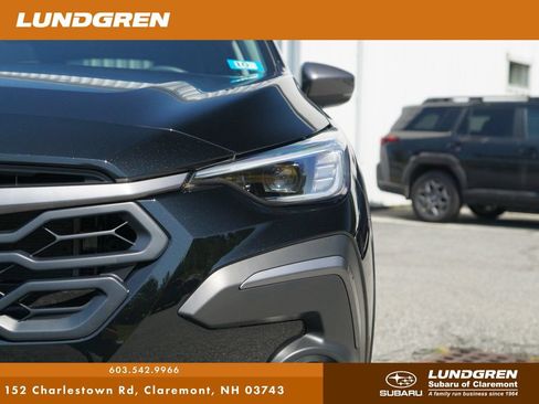Used 2024 Subaru Crosstrek 2.5i Limited AWD/4WD image 41