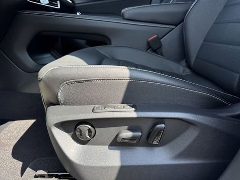 New 2026 Volkswagen Atlas Cross Sport SEL R-Line image 12