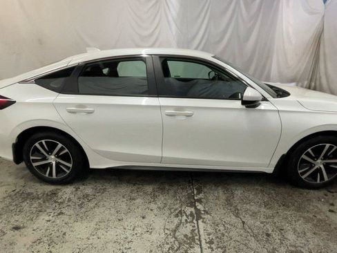 Used 2024 Honda Civic LX image 5