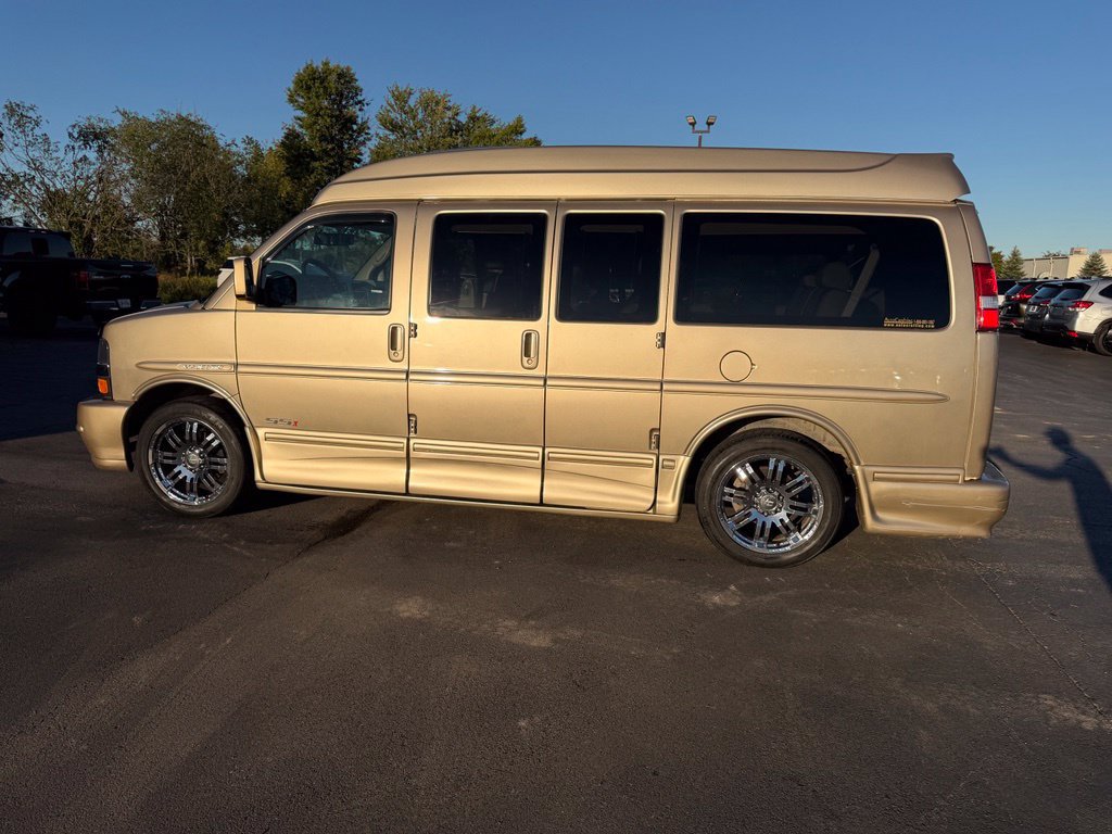 Used 2013 Chevrolet Express 1500 RWD image 6