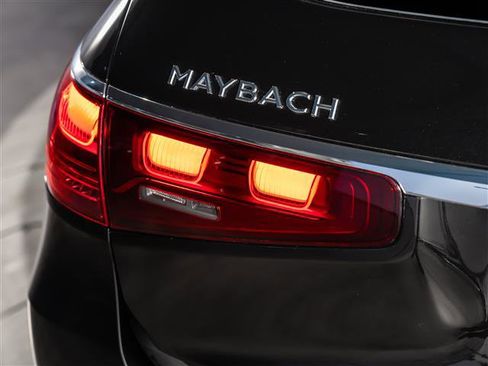 Used 2025 Mercedes-Benz Maybach GLS 600 4MATIC image 45