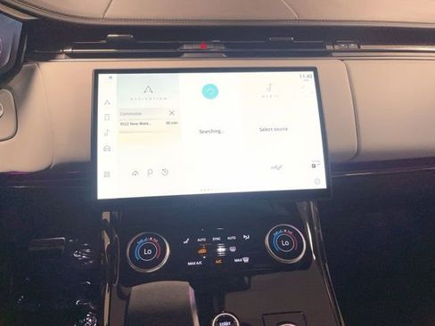 Used 2023 Land Rover Range Rover Sport SE Dynamic image 26