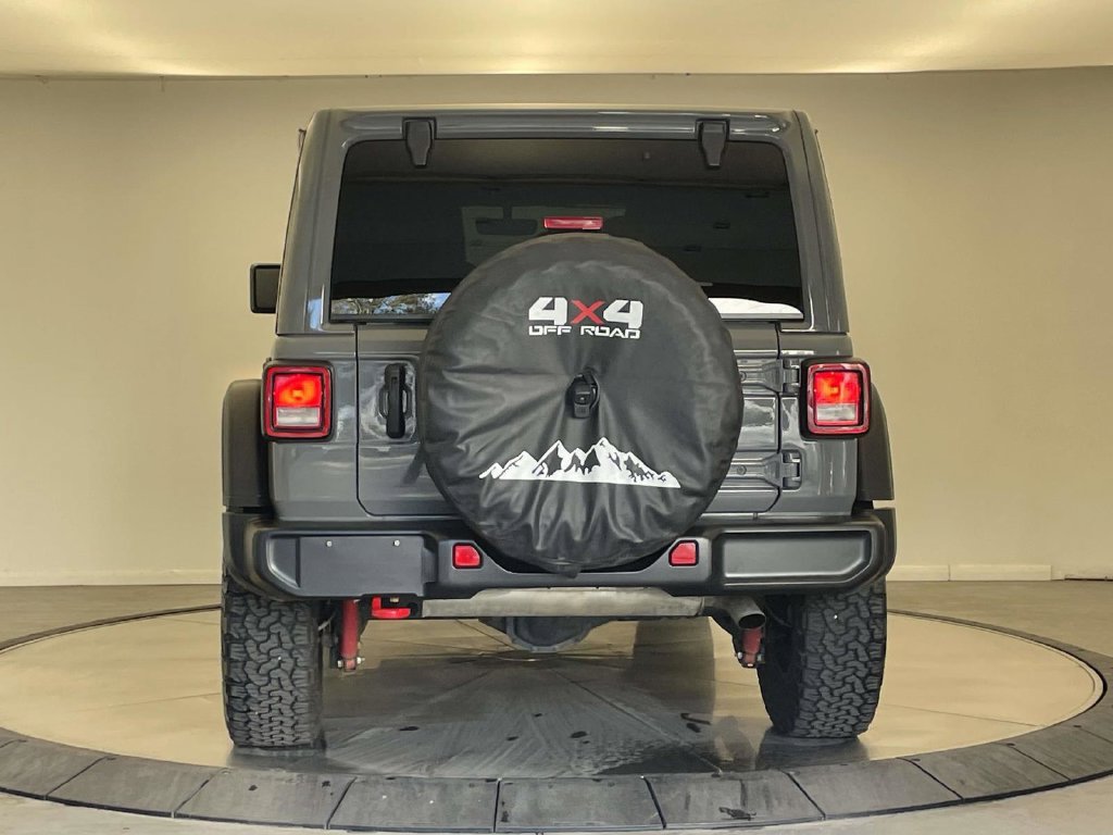 Used 2023 Jeep Wrangler Unlimited Rubicon w/ Cold Weather Group AWD/4WD image 4