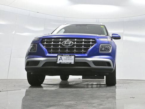 Used 2023 Hyundai Venue Limited w/ Cargo Package image 54