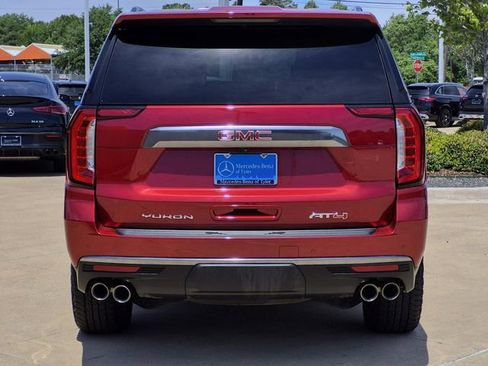 Used 2024 GMC Yukon AT4 AWD/4WD image 6