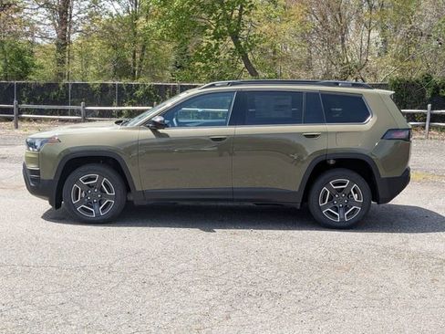 New 2026 Jeep Cherokee Laredo AWD/4WD image 6
