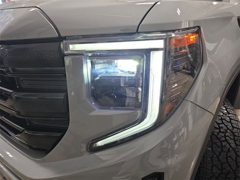 New 2025 GMC Sierra 1500 Pro w/ Graphite Edition image 33