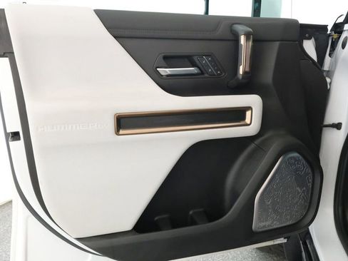Used 2022 GMC Hummer EV Edition 1 w/ LPO, Illumination Package image 9