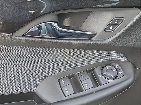 Used 2026 Chevrolet TrailBlazer LT w/ LT Cold Weather Package FWD image 13