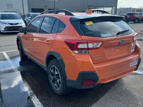 Used 2019 Subaru Crosstrek 2.0i Premium w/ Moonroof Package image 7