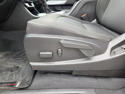 Used 2019 Chevrolet Colorado LT w/ LT Convenience Package image 21