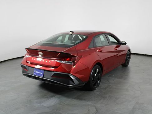 Certified 2026 Hyundai Elantra Sport FWD image 16