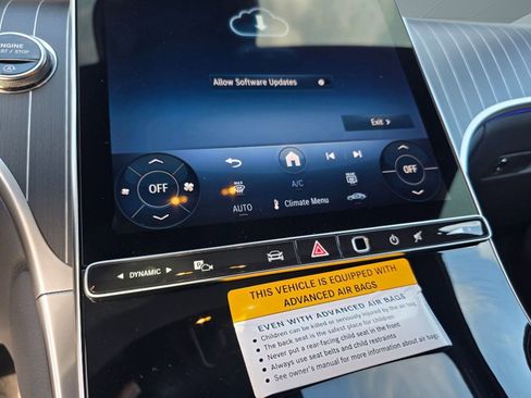 New 2026 Mercedes-Benz GLC 300 4MATIC image 28