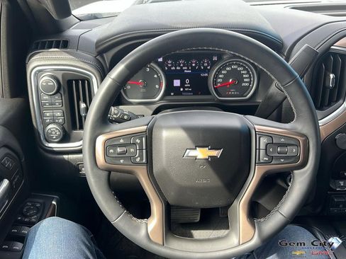 Used 2023 Chevrolet Silverado 3500 High Country image 17