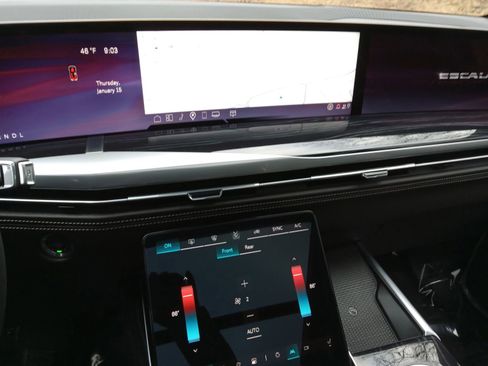 Used 2026 Cadillac Escalade ESV Sport w/ LPO, ONYX Package image 16