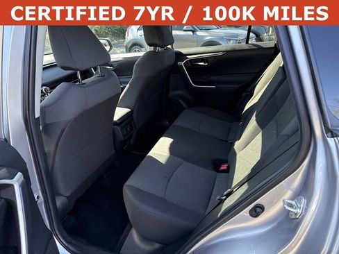 Used 2022 Toyota RAV4 XLE w/ Convenience Package image 17