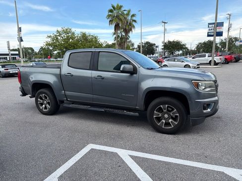 Used 2019 Chevrolet Colorado Z71 RWD image 10