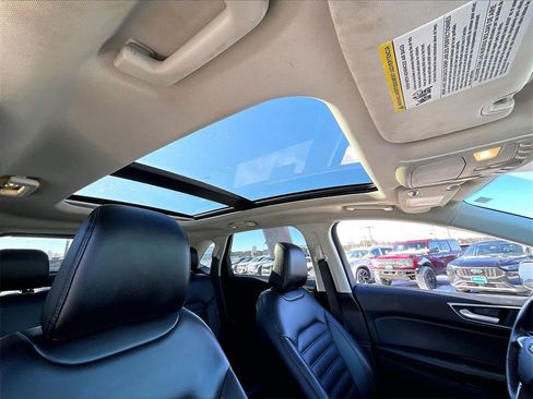 Used 2023 Ford Edge SEL w/ Convenience Package image 21